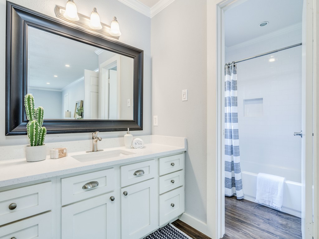 11405 Pyreneese Drive Austin, TX 78759 - Photo 22 of 37