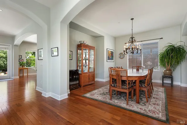 $1,375,000 | 8596 Starr Road, Windsor, CA 95492