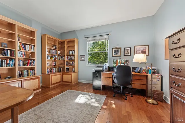 $1,375,000 | 8596 Starr Road, Windsor, CA 95492