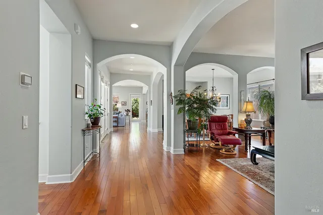 $1,375,000 | 8596 Starr Road, Windsor, CA 95492