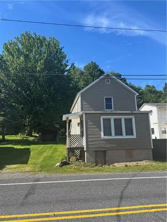 $33,500 | 10054 Route 553 Highway, Mentcle, PA 15761