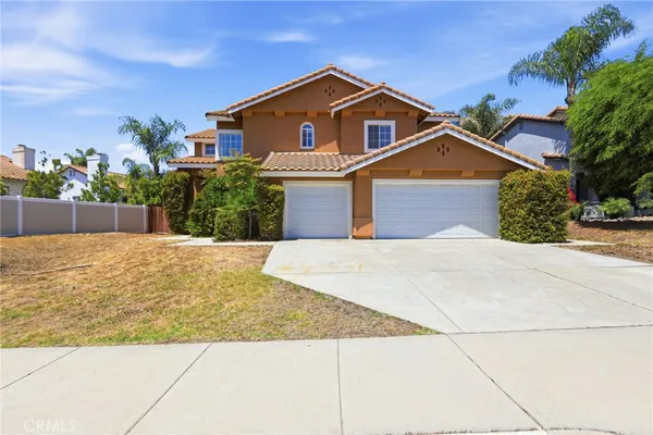 $639,900 | 39921 Spicewood Avenue, Murrieta, CA 92562