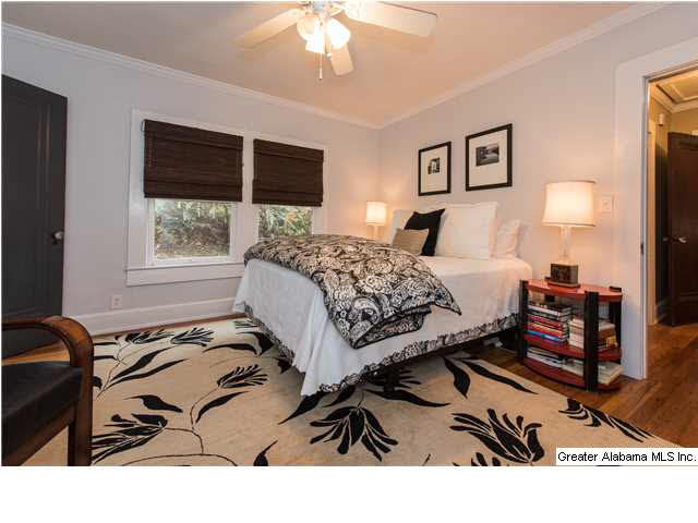 2800 16th Place South Birmingham, AL 35209 - Photo 19 of 32