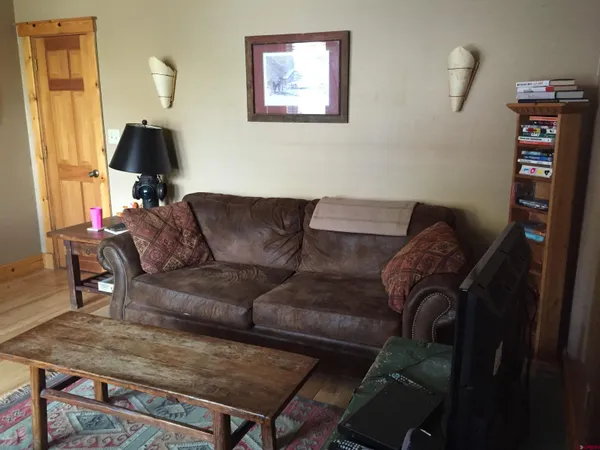 $459,000 | 28 Whiterock Avenue, Unit 2, Crested Butte, CO 81224