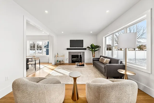 $1,799,000 | 8 Callahan Drive, Woburn, MA 01801