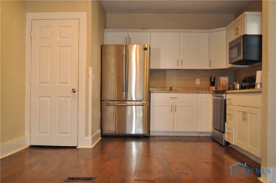 1807 Wyndhurst Road Toledo, OH 43607 - Photo 4 of 25 Gallery Image 4