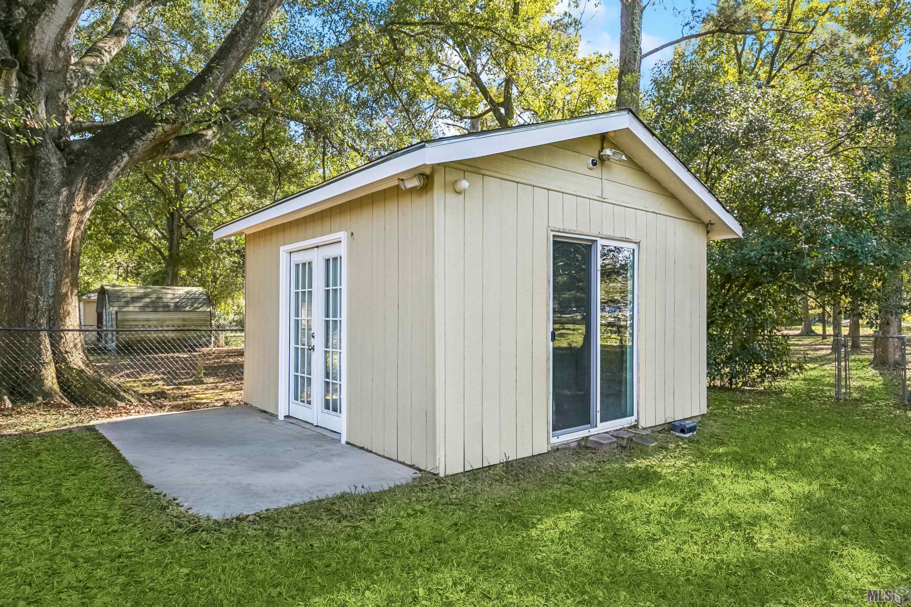 16620 Appomattox Avenue Baton Rouge, LA 70817 - Photo 21 of 23 HOME OFFICE | SHE SHED | MAN CAVE