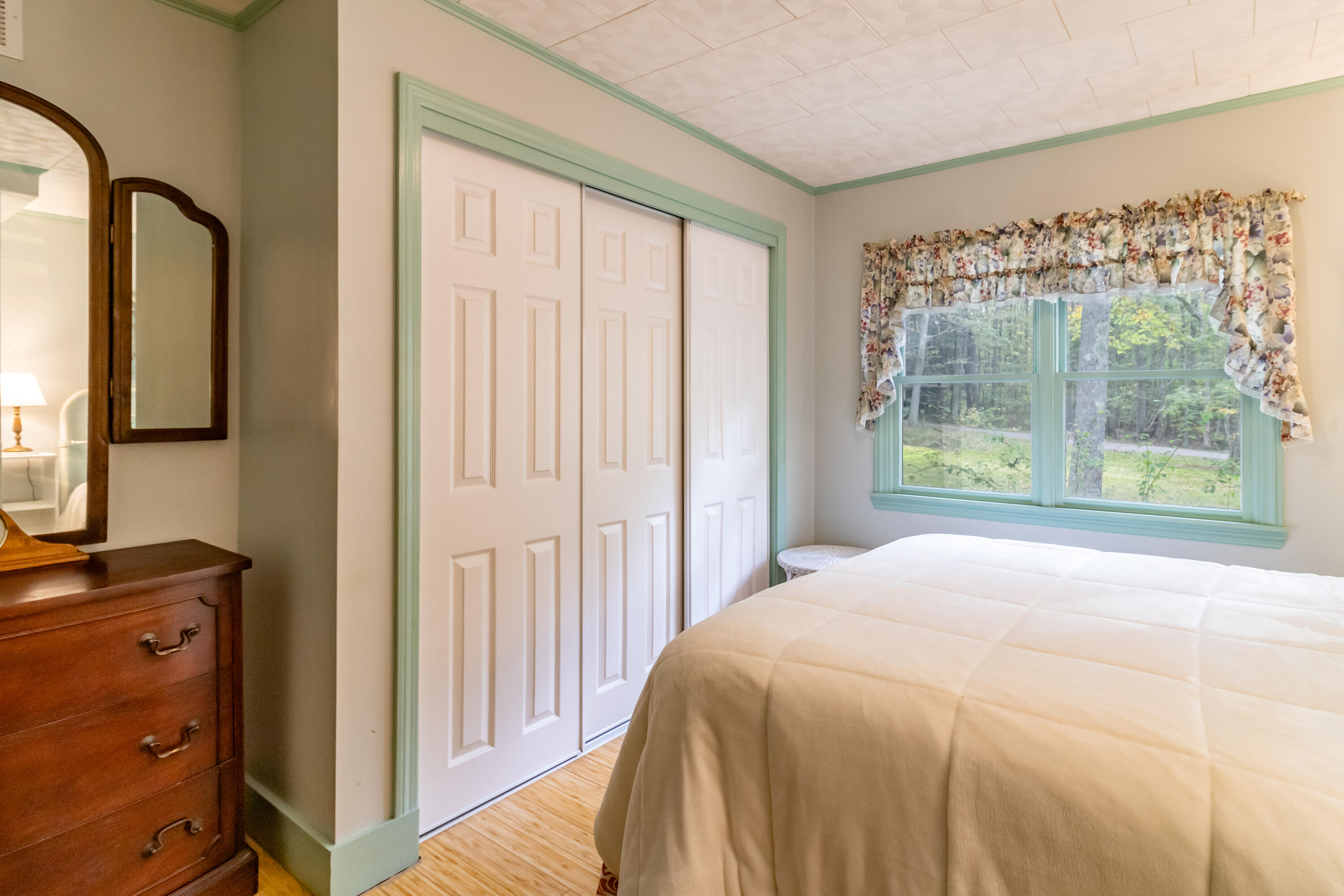 46 Sunny Point Road Swanville, ME 04915 - Photo 27 of 63 46 Sunny Point Road Interiors-8