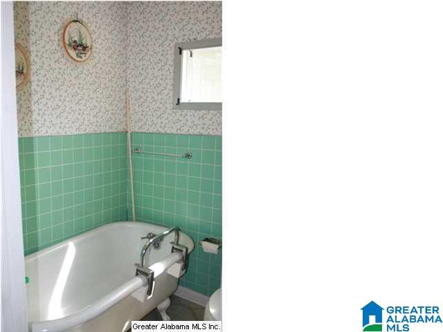 2638 Talladega Springs Road Sylacauga, AL 35151 - Photo 10 of 19