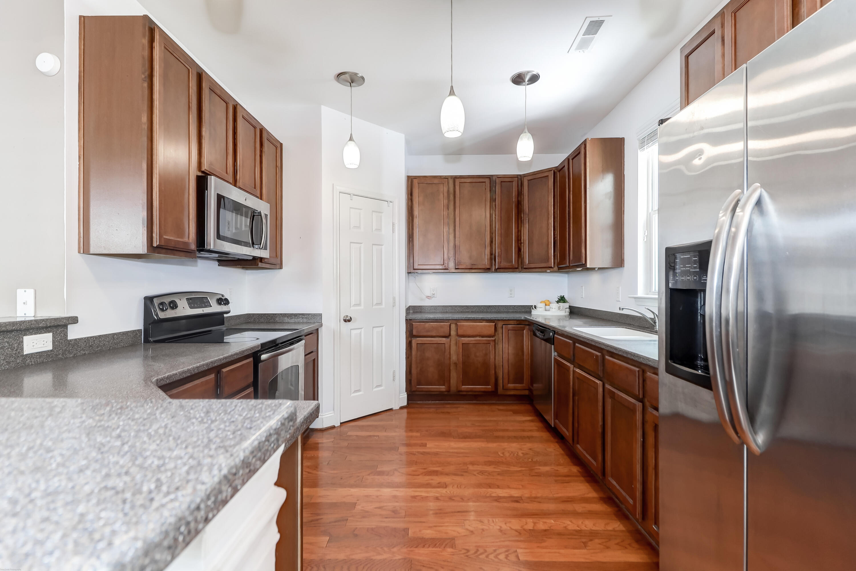 146 Instructor Court Ladson, SC 29456 - Photo 10 of 27 146 Instructor Ct -Tidalcreekphoto- (19)