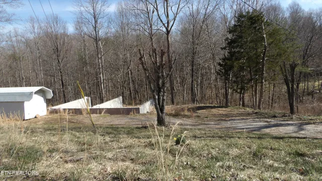 $79,900 | 174 Turkey Town Road, Hilham, TN 38568