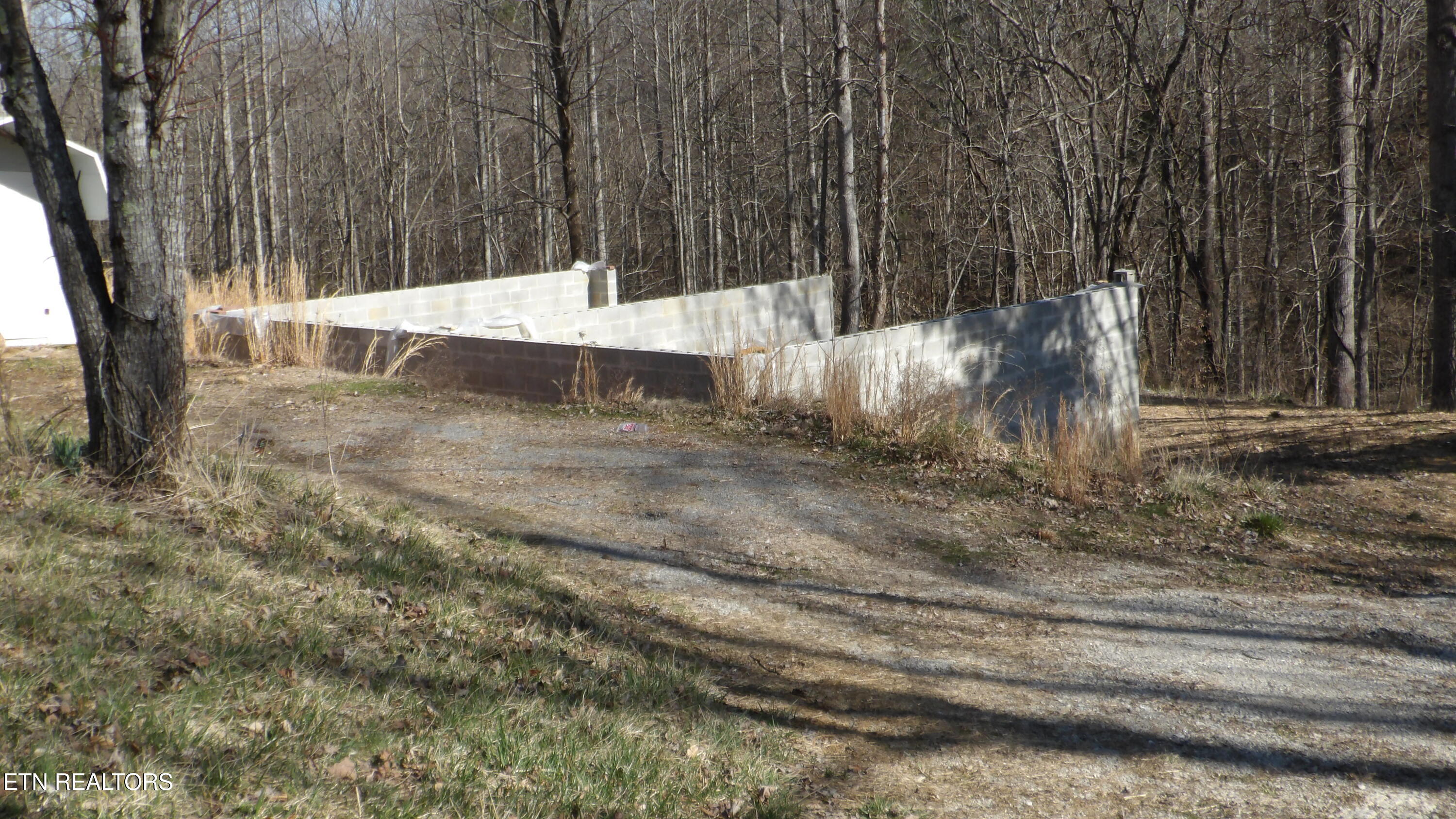 174 Turkey Town Road Hilham, TN 38568 - Photo 12 of 53 100_0015