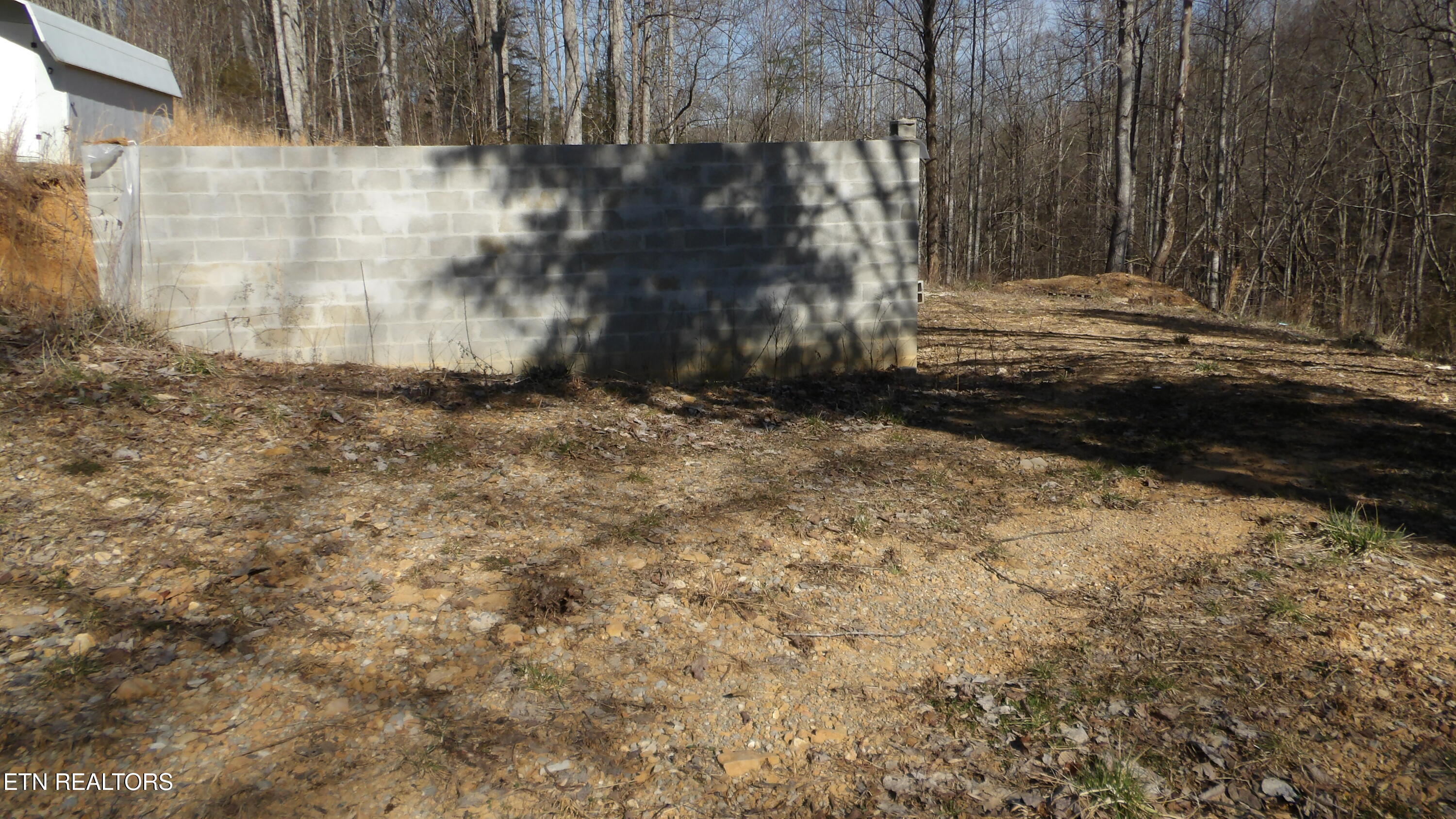 174 Turkey Town Road Hilham, TN 38568 - Photo 15 of 53 100_0018