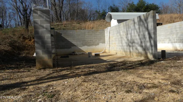 $79,900 | 174 Turkey Town Road, Hilham, TN 38568