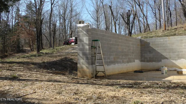 $79,900 | 174 Turkey Town Road, Hilham, TN 38568