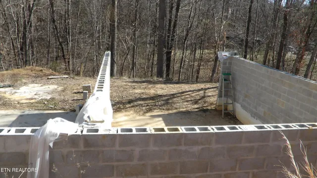 $79,900 | 174 Turkey Town Road, Hilham, TN 38568