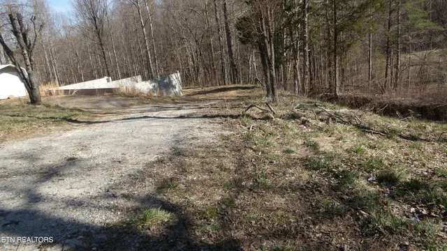 $79,900 | 174 Turkey Town Road, Hilham, TN 38568