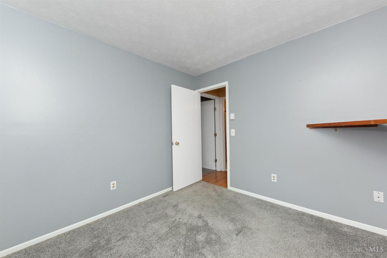 2263 Dean Road Bethel, OH 45106 - Photo 20 of 26 Gallery Image 20