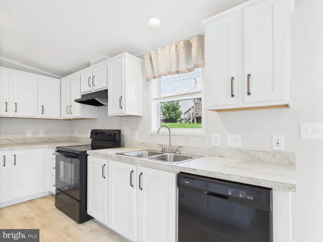 $119,900 | 119 Chestnut Hill Drive, York, PA 17408