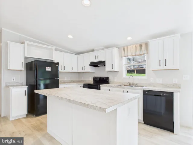 $119,900 | 119 Chestnut Hill Drive, York, PA 17408