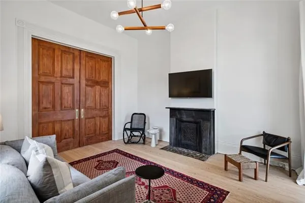 $2,400 | 3616 Baronne Street, New Orleans, LA 70115