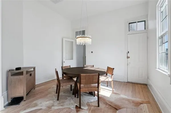 $2,400 | 3616 Baronne Street, New Orleans, LA 70115