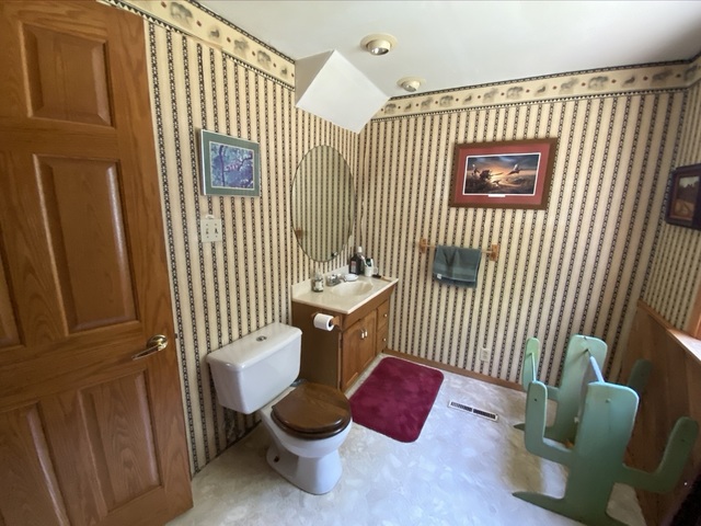 21220 Kishwaukee Valley Road Harvard, IL 60033 - Photo 8 of 23 Gallery Image 8