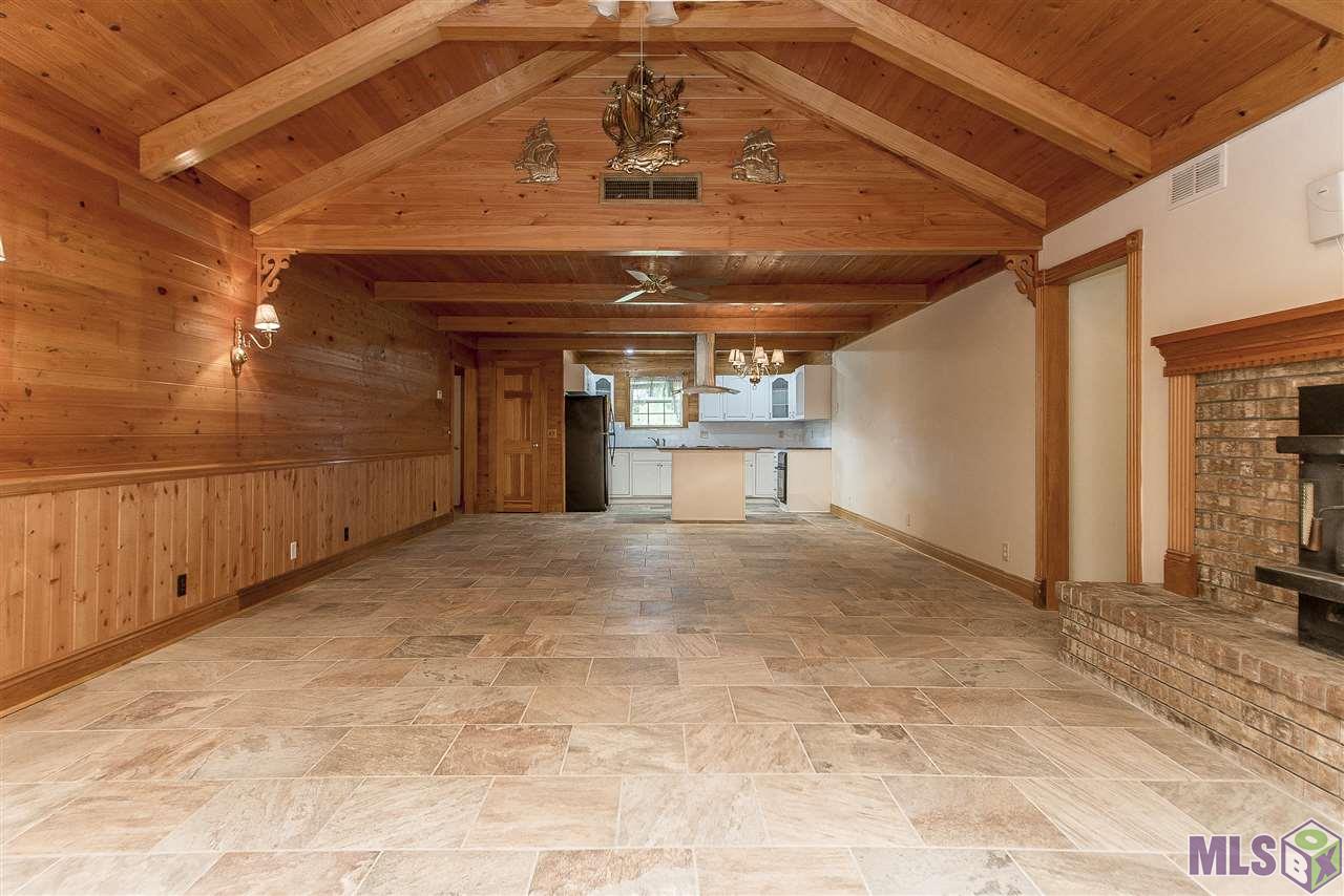 20217 Lynda Springfield, LA 70462 - Photo 3 of 24 Gallery Image 3