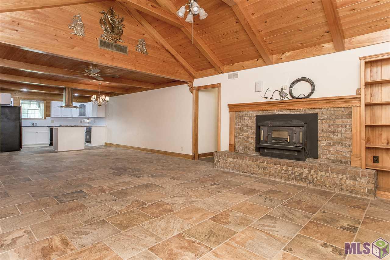 20217 Lynda Springfield, LA 70462 - Photo 4 of 24 Gallery Image 4