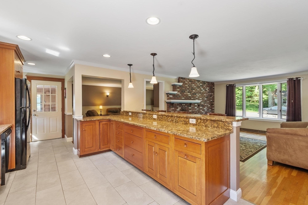 89 Stony Brook Road Raynham, MA 02767 - Photo 4 of 23