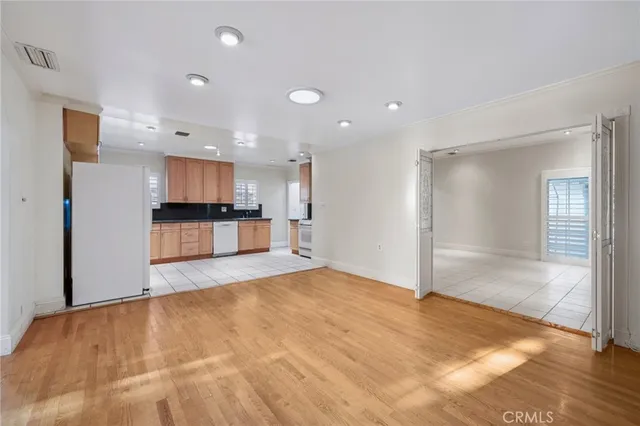 $777,777 | 6542 Zelzah Avenue, Reseda, CA 91335