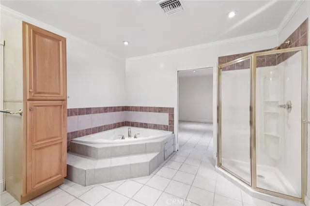 $777,777 | 6542 Zelzah Avenue, Reseda, CA 91335