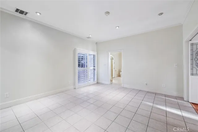 $777,777 | 6542 Zelzah Avenue, Reseda, CA 91335