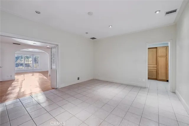 $777,777 | 6542 Zelzah Avenue, Reseda, CA 91335