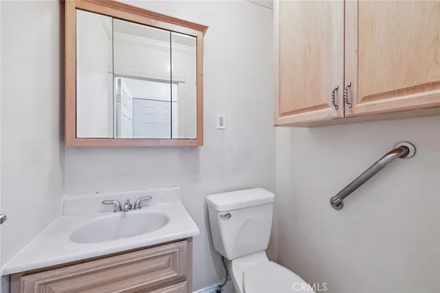 $777,777 | 6542 Zelzah Avenue, Reseda, CA 91335