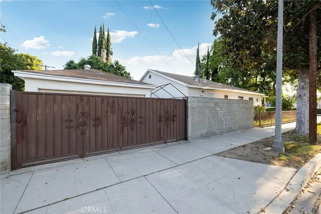 $777,777 | 6542 Zelzah Avenue, Reseda, CA 91335