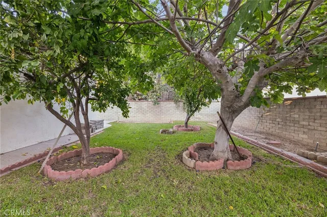 $777,777 | 6542 Zelzah Avenue, Reseda, CA 91335