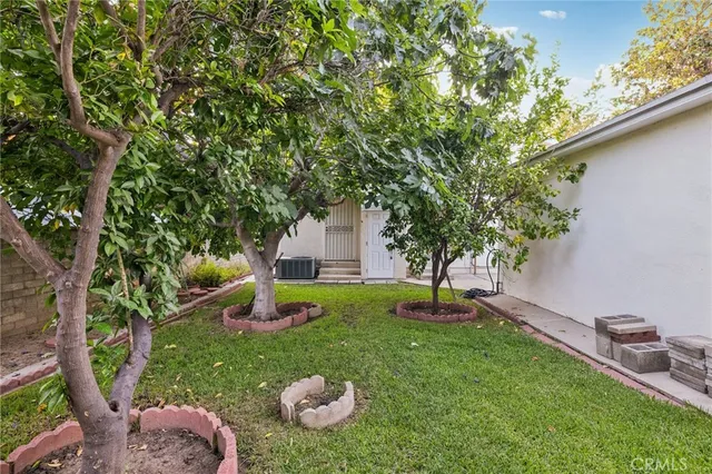 $777,777 | 6542 Zelzah Avenue, Reseda, CA 91335