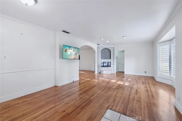 $777,777 | 6542 Zelzah Avenue, Reseda, CA 91335