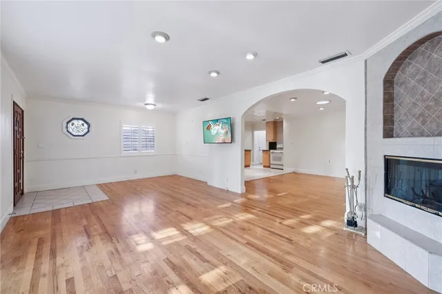 $777,777 | 6542 Zelzah Avenue, Reseda, CA 91335