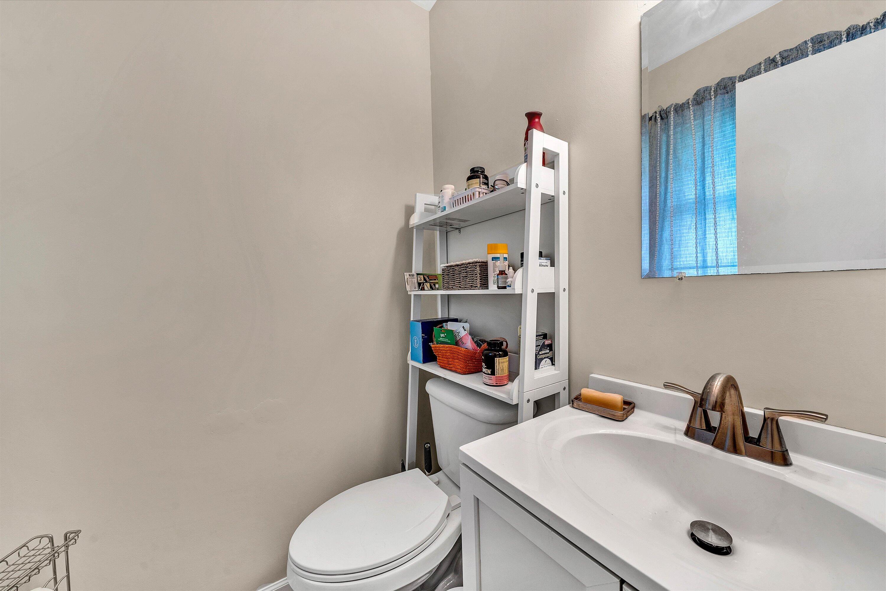 5620 Cove Road Roanoke, VA 24019 - Photo 12 of 23 12-DSC00037
