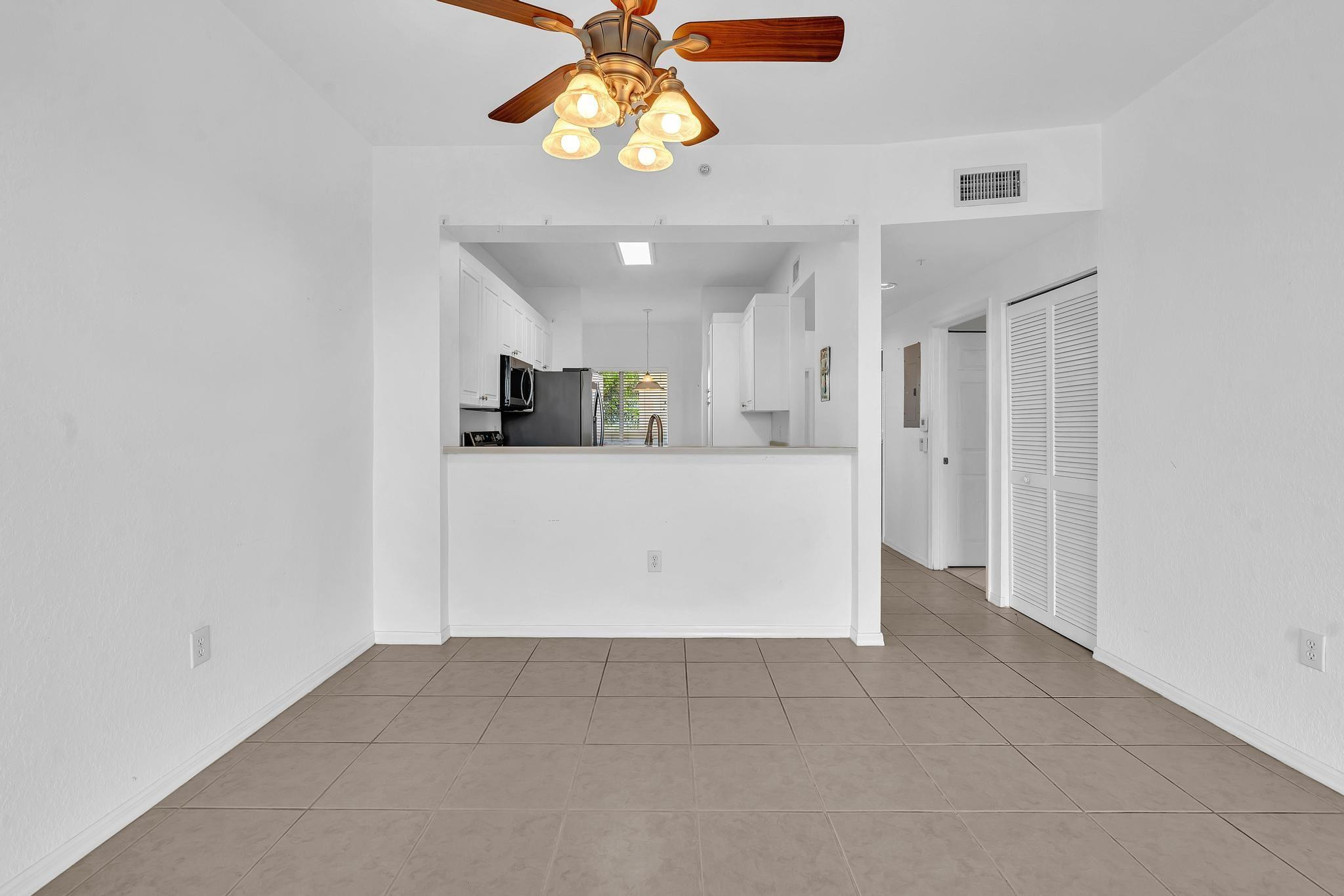 7765 Yardley Drive, Unit 409 Fort Lauderdale, FL 33321 - Photo 18 of 76 Photo 18