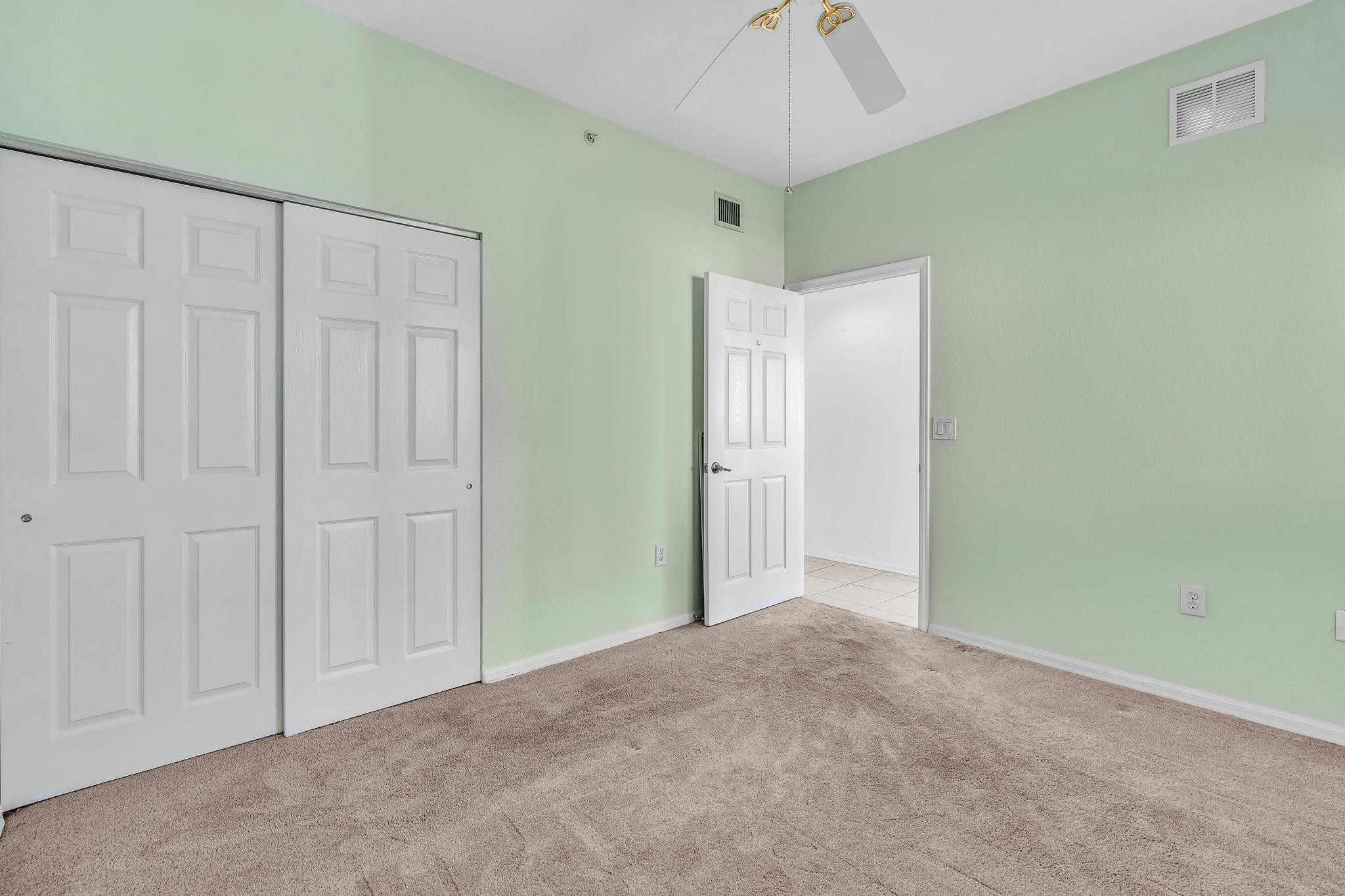 7765 Yardley Drive, Unit 409 Fort Lauderdale, FL 33321 - Photo 31 of 76 Photo 31