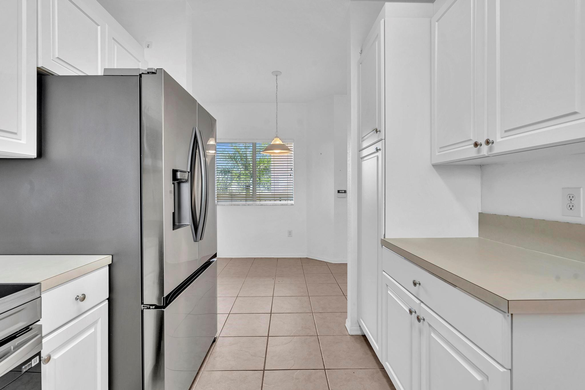 7765 Yardley Drive, Unit 409 Fort Lauderdale, FL 33321 - Photo 7 of 76 Photo 7