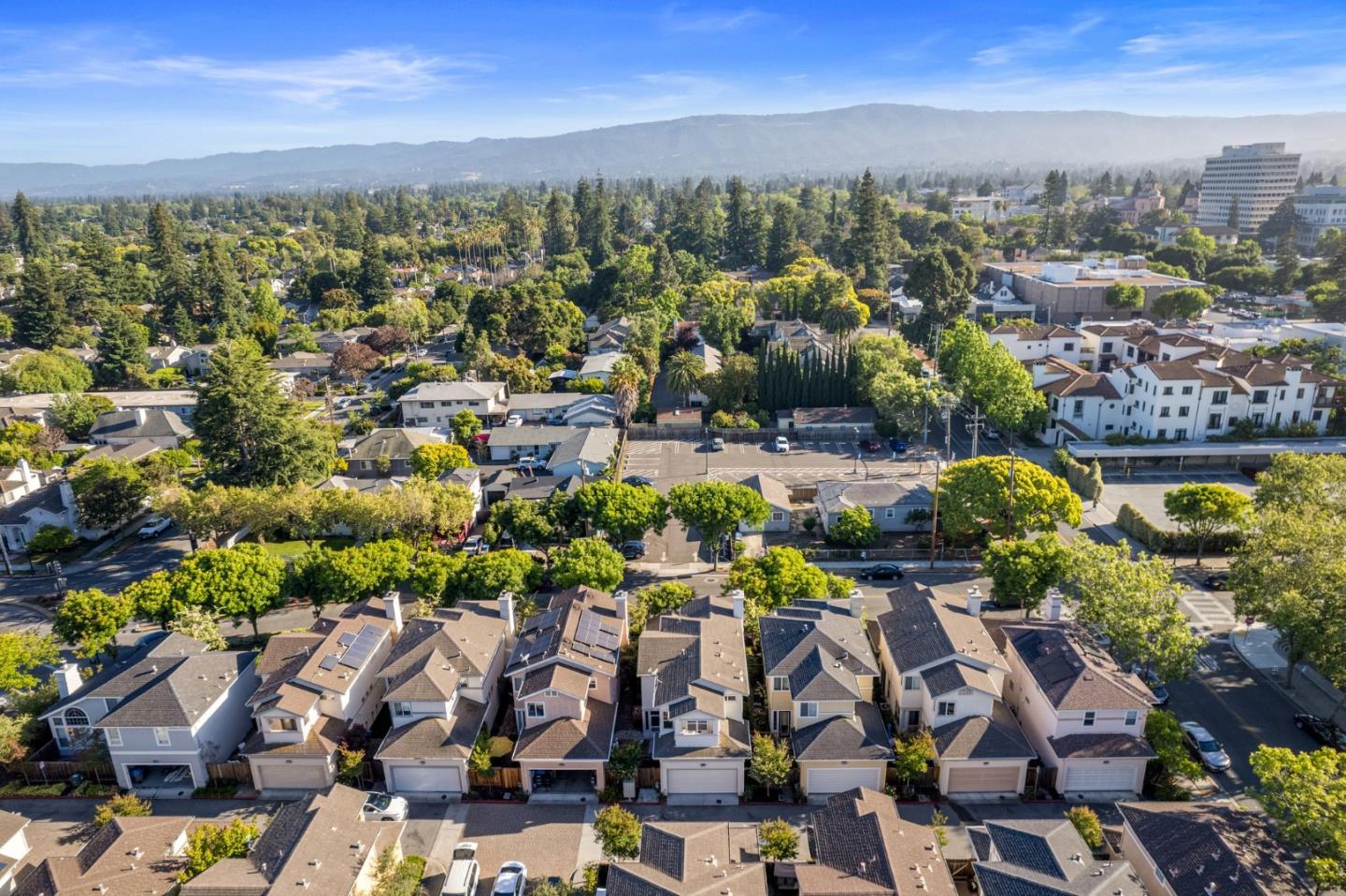 545 Minton Lane Mountain View, CA 94041 - Photo 30 of 31