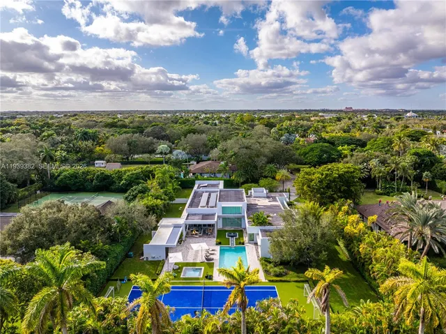 $7,800,000 | 7218 Southwest 102nd Street, Pinecrest, FL 33156