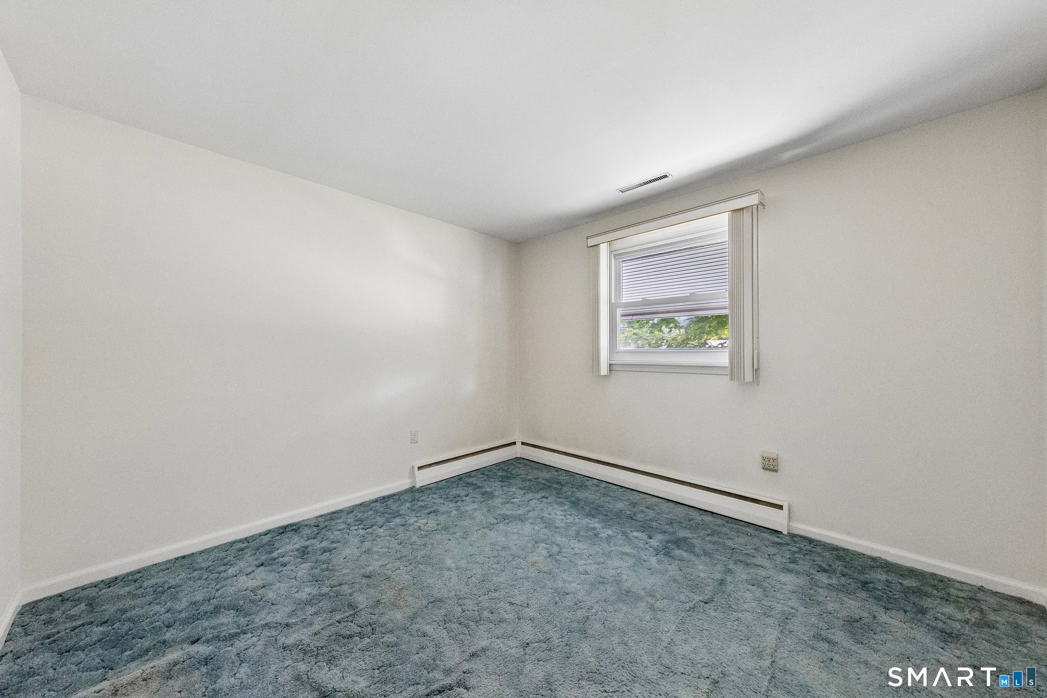 29 Collier Circle Hamden, CT 06518 - Photo 21 of 32