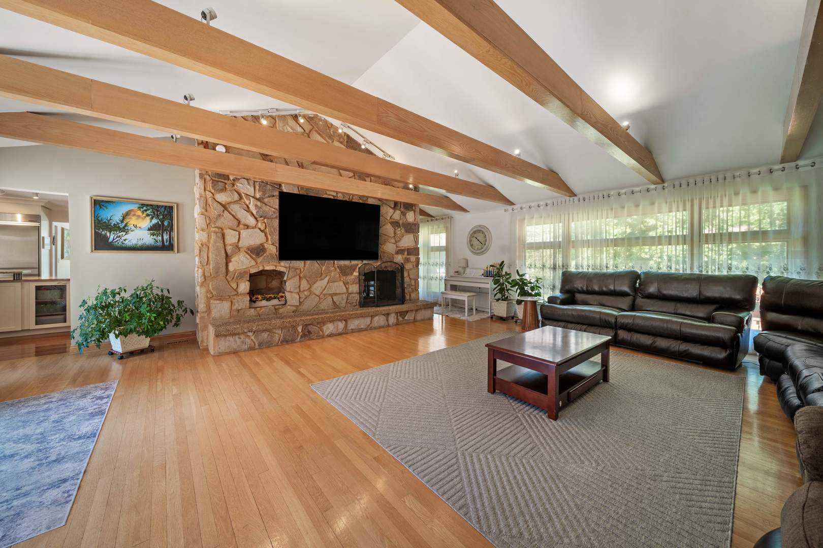 5N750 Medinah Road Medinah, IL 60157 - Photo 2 of 53 a living room with furniture and a flat screen tv