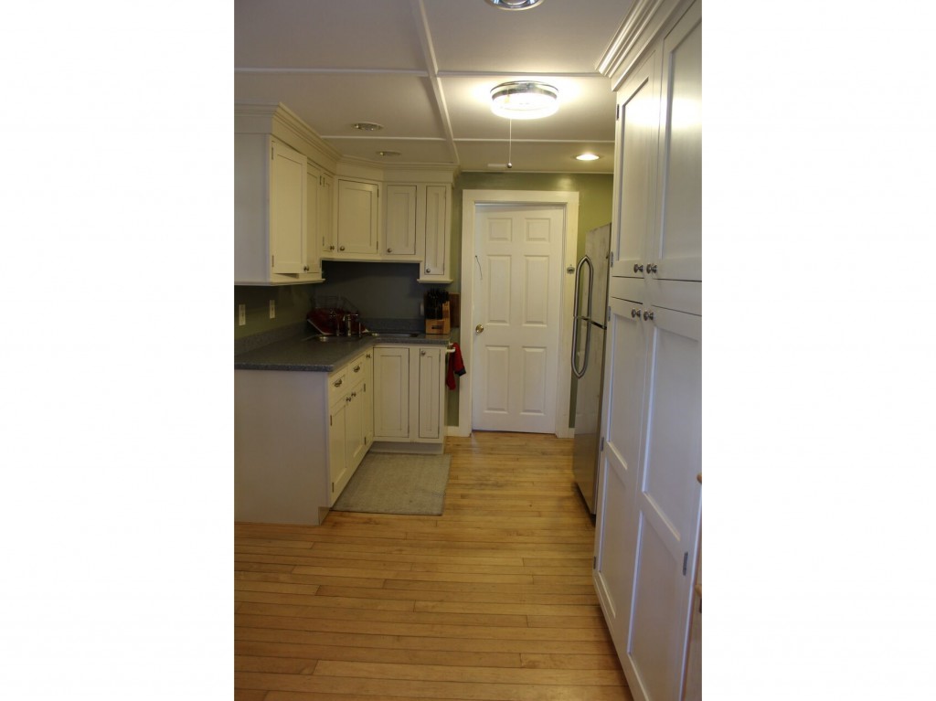 30 Harding Street Rochester, NH 03867 - Photo 6 of 12