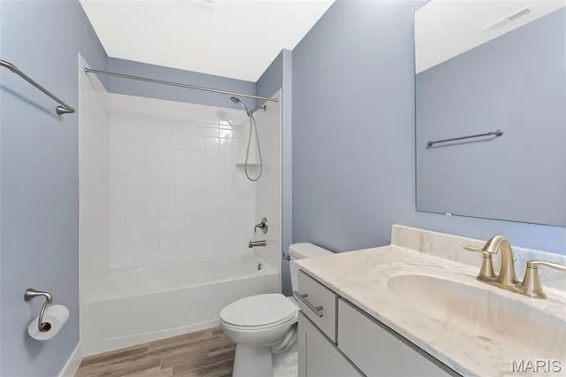 $524,900 | 8027 Sydney Park, Richmond Heights, MO 63117